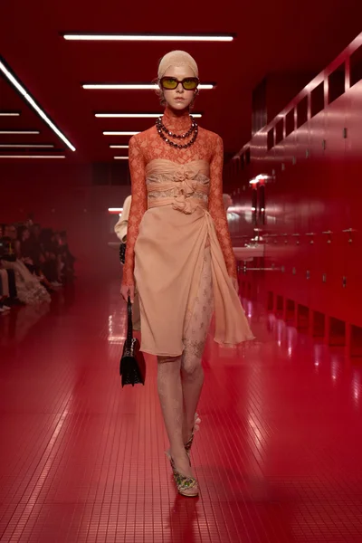 Look 6